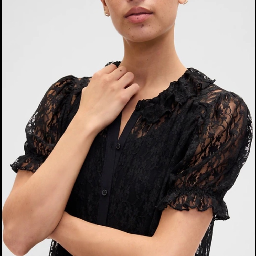 UNIQUE VINTAGE Black Lace Short-Sleeve Blouse with Ribbon Tie Size M